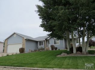 381 W Palmer Lake Dr, Pueblo West, CO 81007