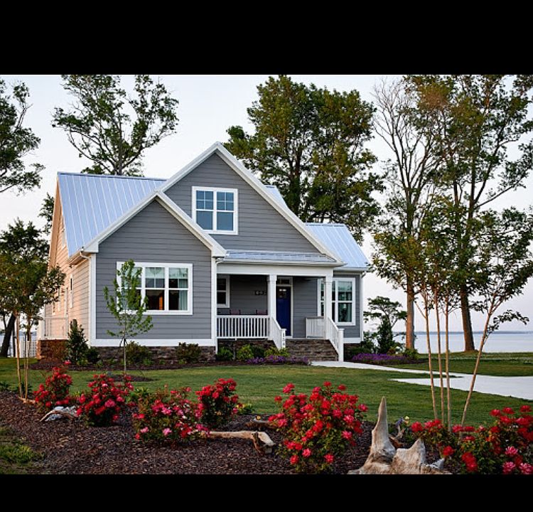 1st image of 154 W Royal Way