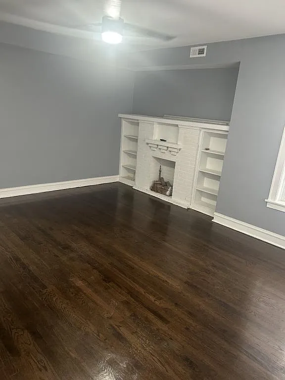 7948 S Marshfield Ave — Photo 1