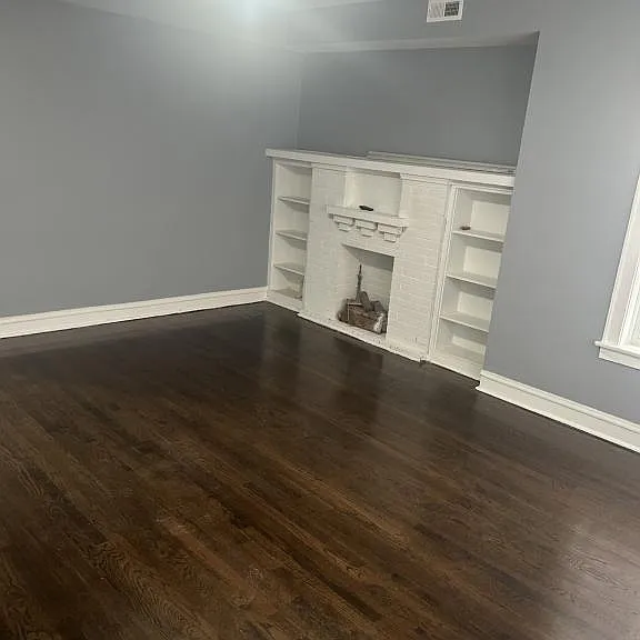 7948 S Marshfield Ave — Photo 1