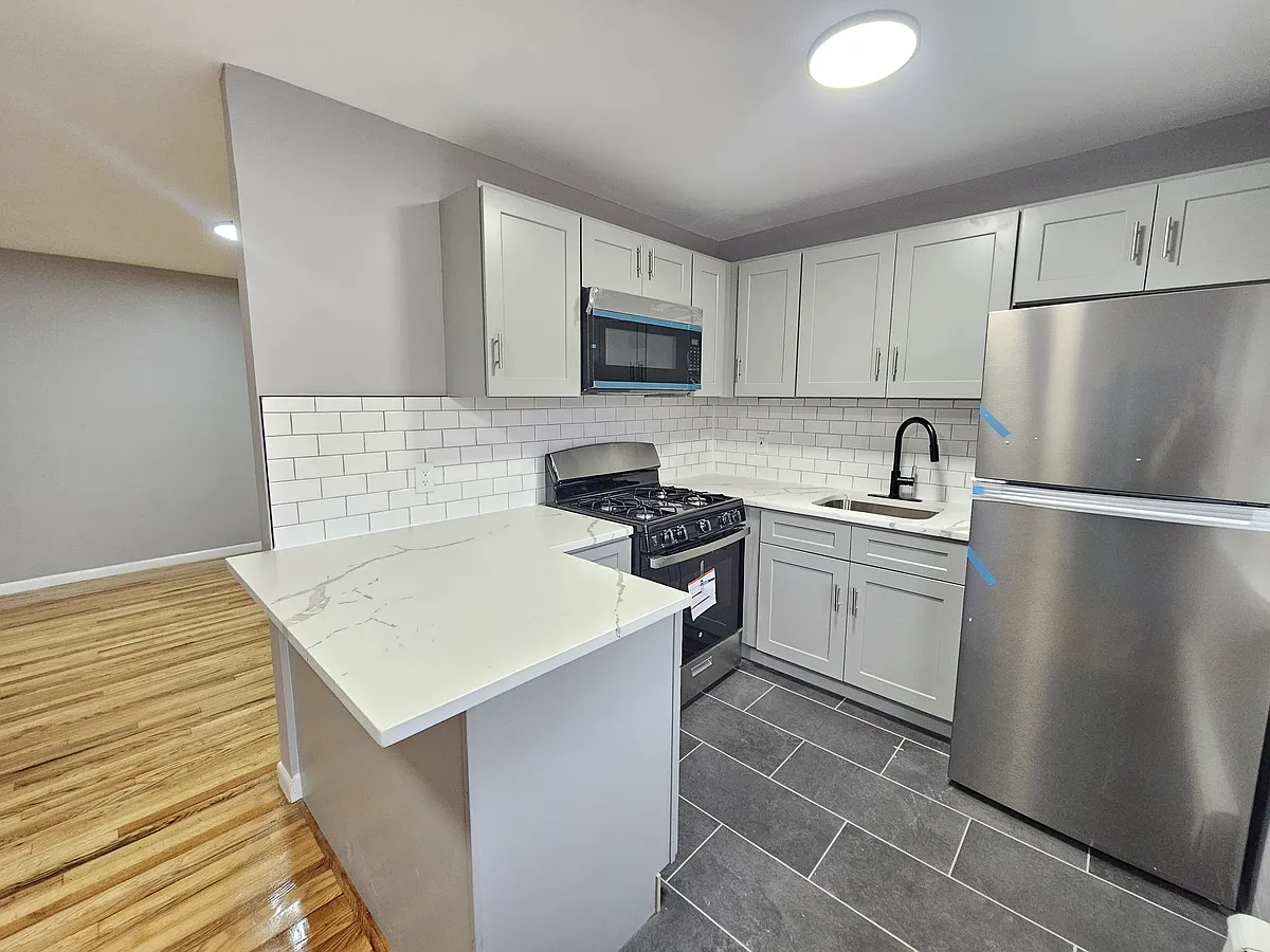 Building Photo - 26 Stiles St #8A