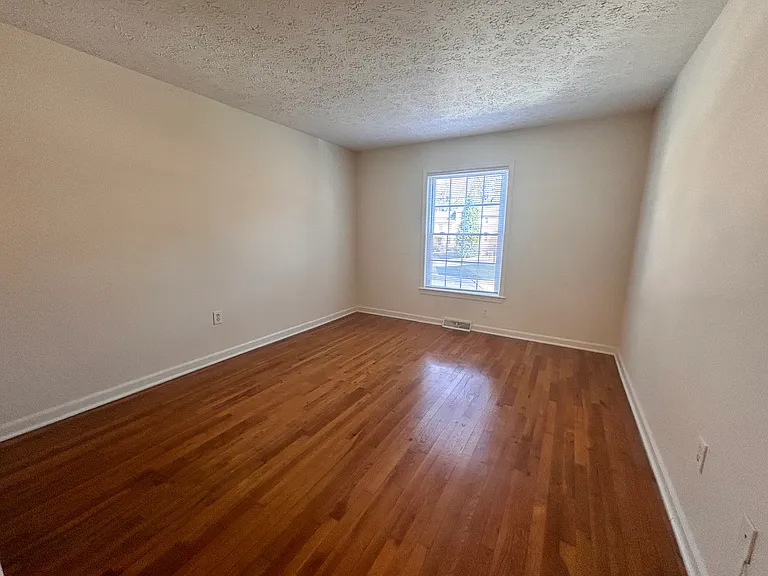 Princeton Circle West Apartments — Photo 70