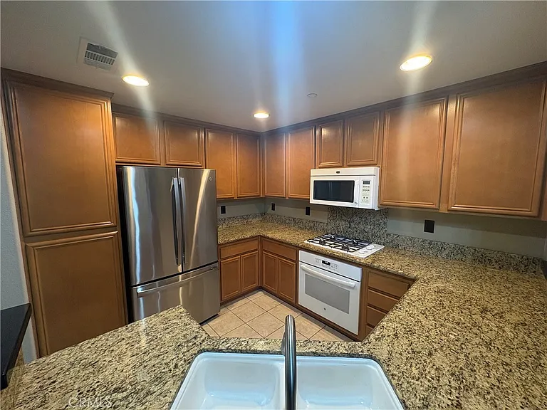 29130 Portland Ct — Photo 5