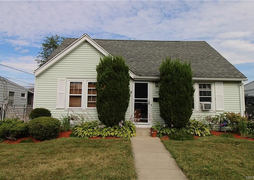 1st image of 197 Barnsdale Ave
