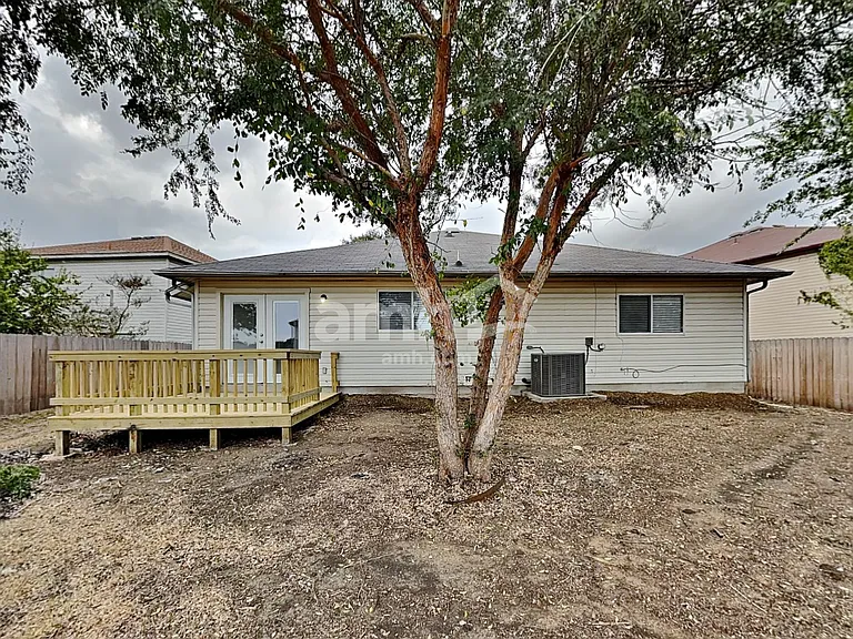 8066 Chestnut Cape Dr — Photo 20