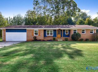 5025 Parkwood Dr NW, Huntsville, AL 35810