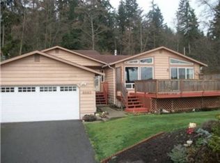 5053 Evergreen St, Oak Harbor, WA 98277
