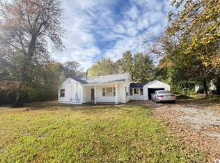 8045 Cairo Rd, West Paducah, KY 42086