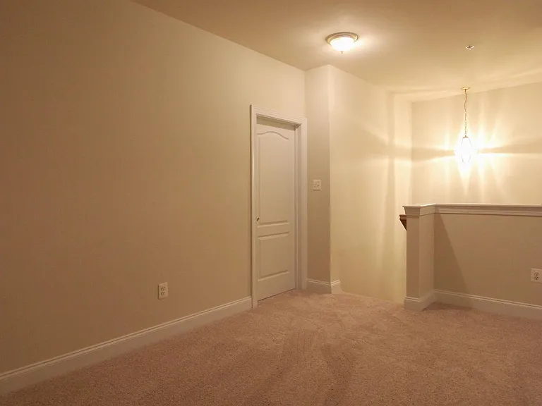 23802 Catawba Hill Dr #B — Photo 36