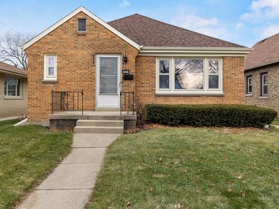 3840 E Munkwitz Ave, Cudahy, WI, 53110