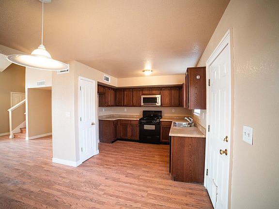 4th image of 12257 Sun Bridge Pl