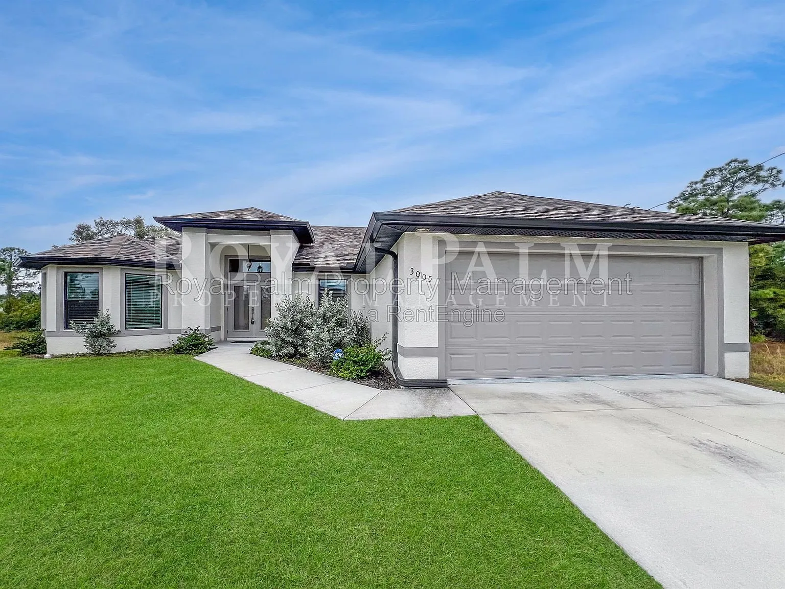 3 bed, 2.0 bath, 1569 sqft, $1,949 — Photo 2