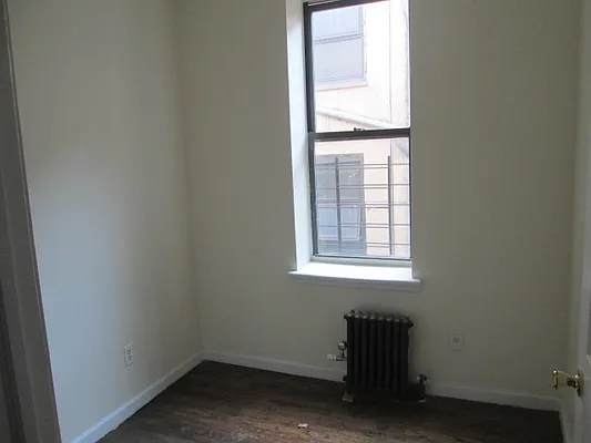 Rented by The Hamilton Group | media 18