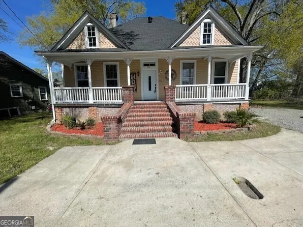 204 Cobb St, Thomson, GA 30824