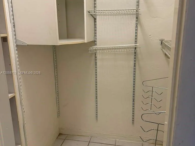 1330 W 54th St #221C — Photo 18