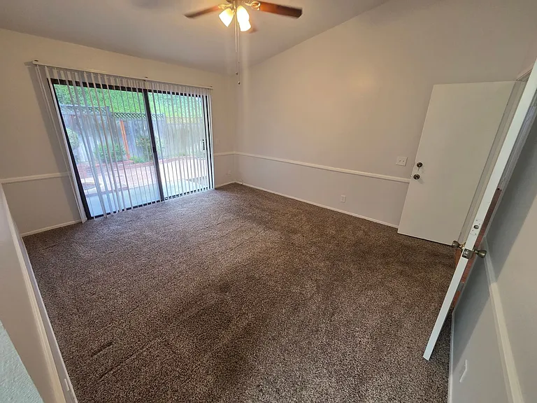1405 Paseo Manzana — Photo 15