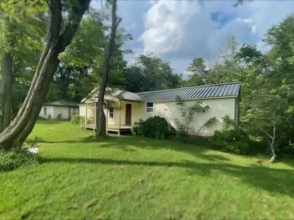250 Bonnie Dr, Oakland, TN 38060