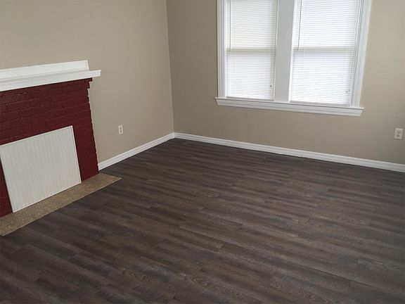 2nd image of 2609 Lowell Ave