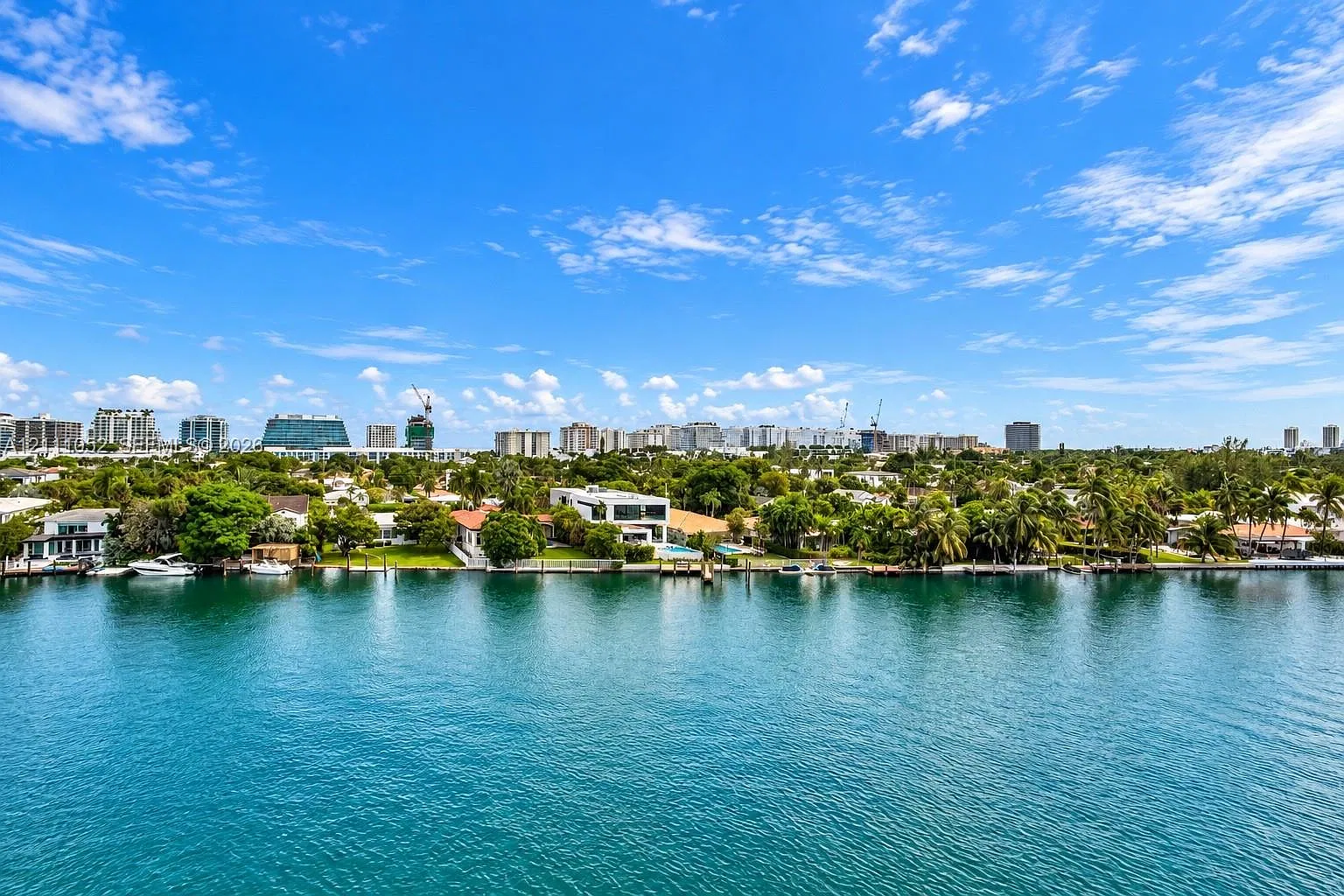 Bay Harbor Island — Photo 2