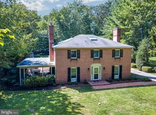 829 Holly Dr E, Annapolis, MD 21409