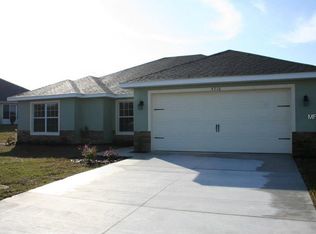 2709 Athens Dr, Leesburg, FL 34748