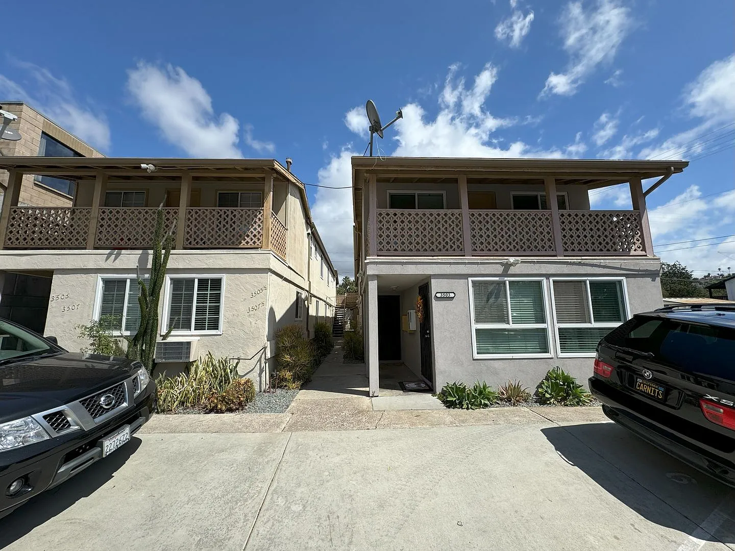 Studio Apartment In Pacific Beach — Photo 1