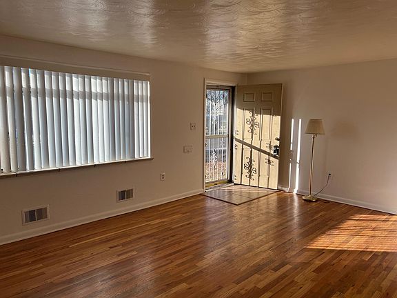 4th image of 9611 W 51st Pl