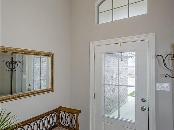 5th image of 12195 Riverwalk Dr