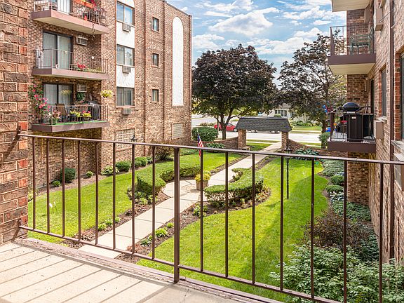 4th image of 722 Graceland Ave APT 109