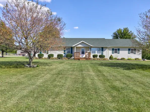 4095 SE 116th St, Runnells, IA 50237