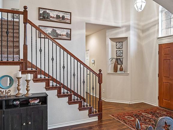 4th image of 8309 Indian Bluff Trl