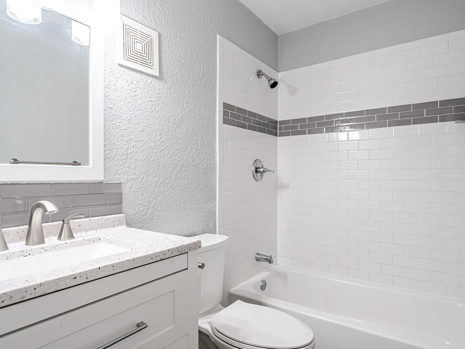 2 bed, 980 sqft, $1,625 — Photo 4