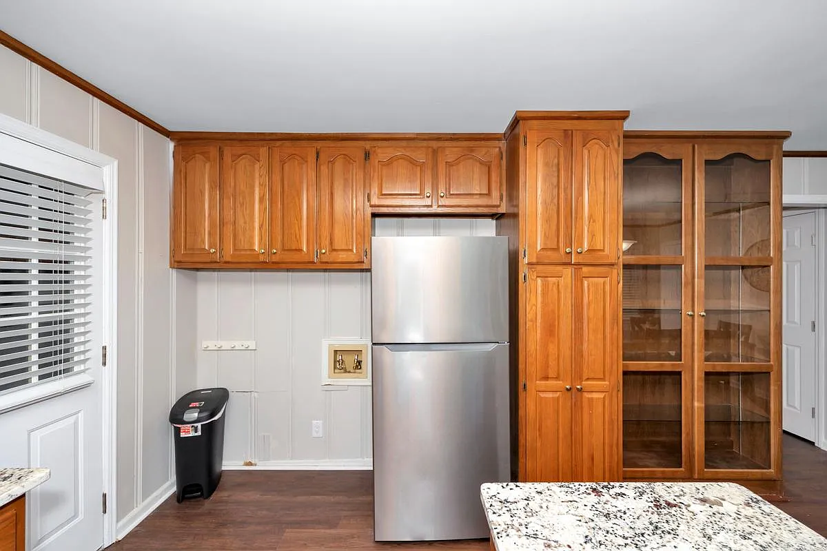 4206 Holmes Ave NW — Photo 4