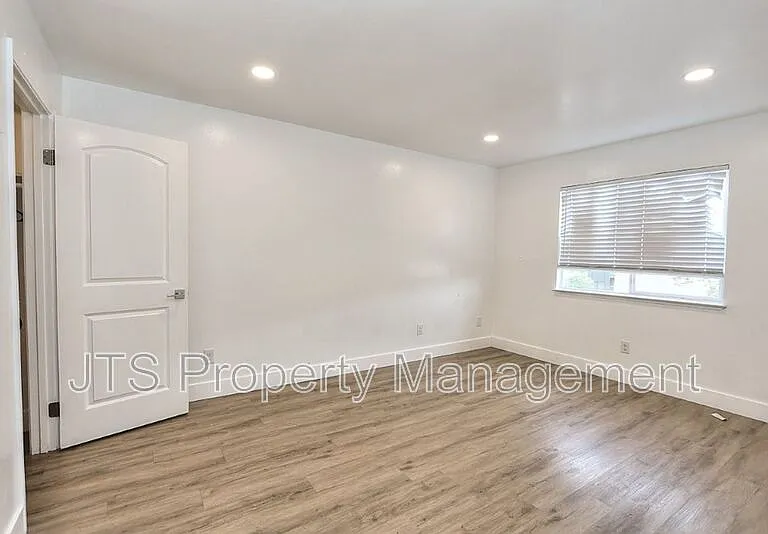 10524 Croetto Way #3 — Photo 62