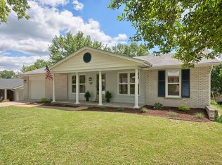 3926 Coachella Dr, Saint Louis, MO 63125
