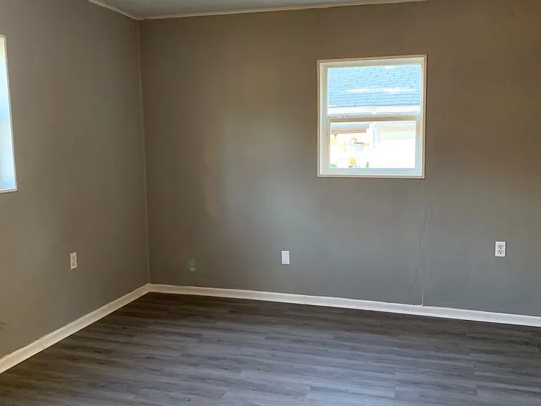 2304 N National Ave — Photo 1
