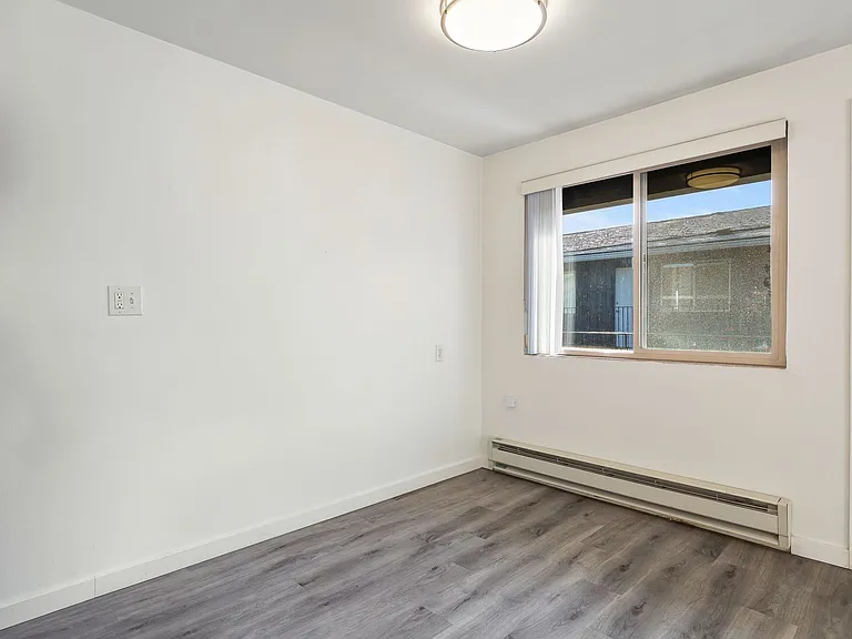 Pacific Place Apartments — Photo 28