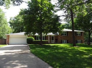 2615 Summit Rd, Columbia, MO 65203