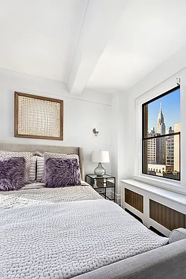 Rented by Halstead Real Estate | media 7