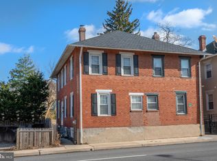 929 County Line Rd, Bryn Mawr, PA 19010