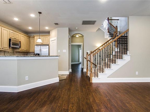 4th image of 2620 Villa Di Lago Unit 3