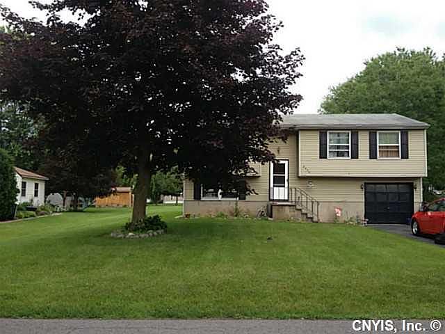 1st image of 8054 Crockett Dr