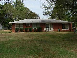 1st image of 261 Hazelwood Ave