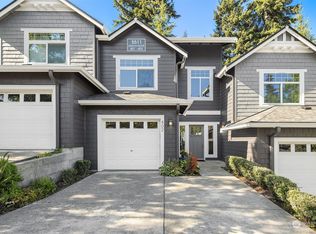 5511 Lakemont Blvd SE APT 402, Bellevue, WA