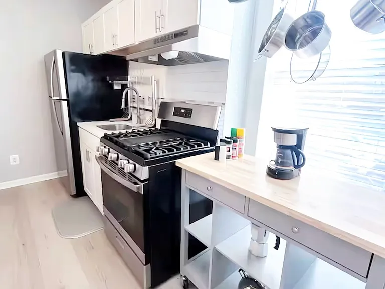 38 Sherman St #3 — Photo 2