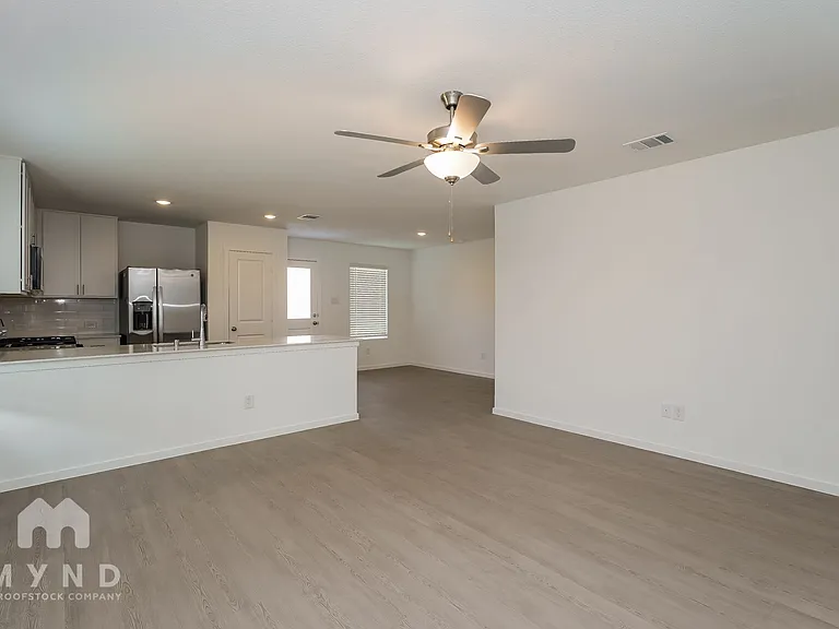 2728 River Knoll Ln — Photo 10