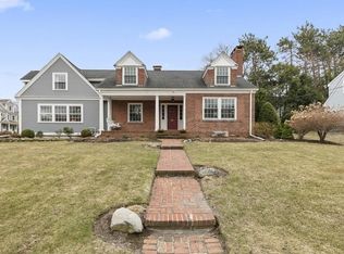 35 Eaton Rd, Lexington, MA 02420