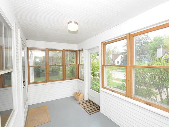 3rd image of 4323 Upton Ave N