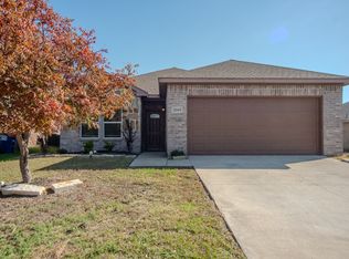 2049 Meadow View Dr, Princeton, TX 75407