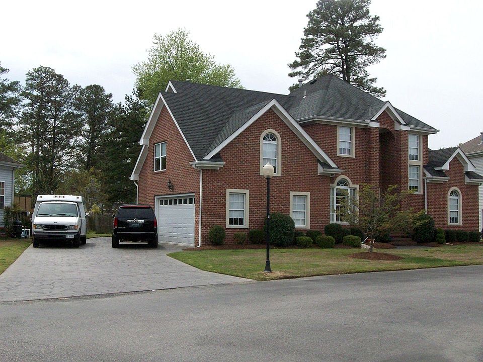 Side Load 2 Car Garage